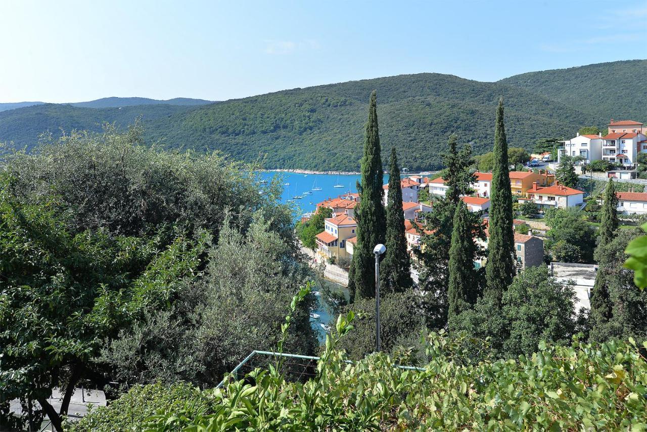 Apartment Near The Sea 650 Rabac Exteriér fotografie